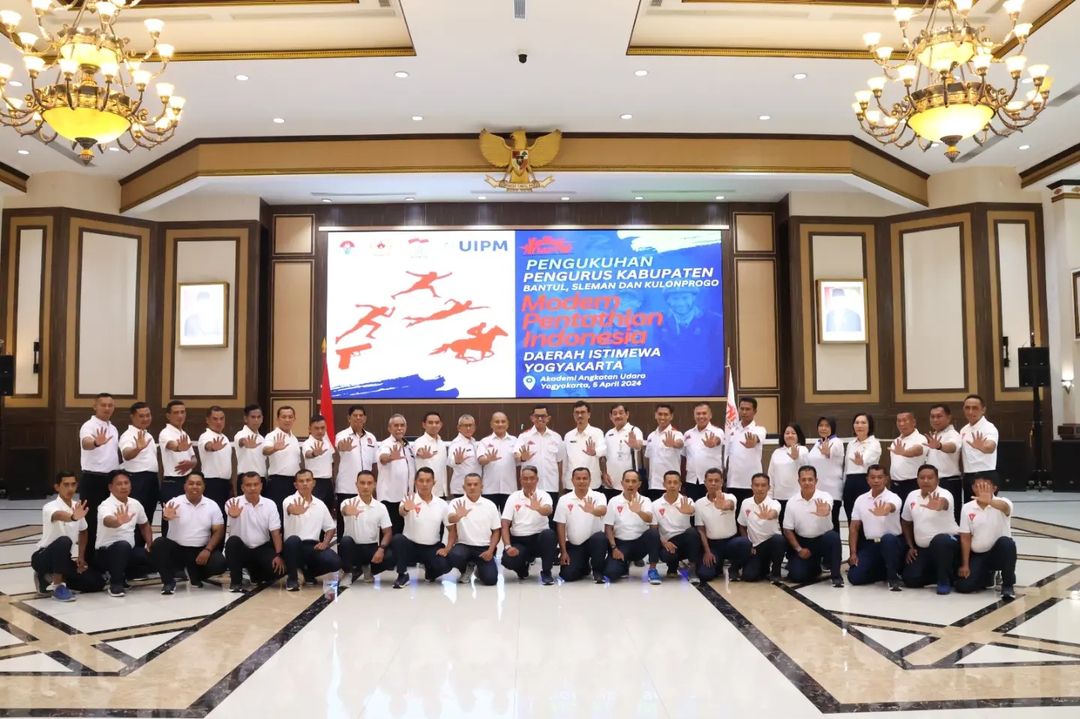 Wagub AAU Kukuhkan Pengurus Kabupaten Modern Pentathlon DIY